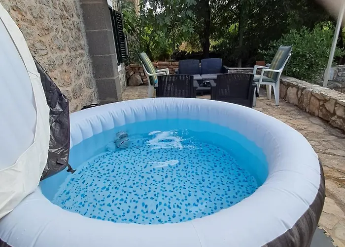 Сasa de vacaciones Kostela *