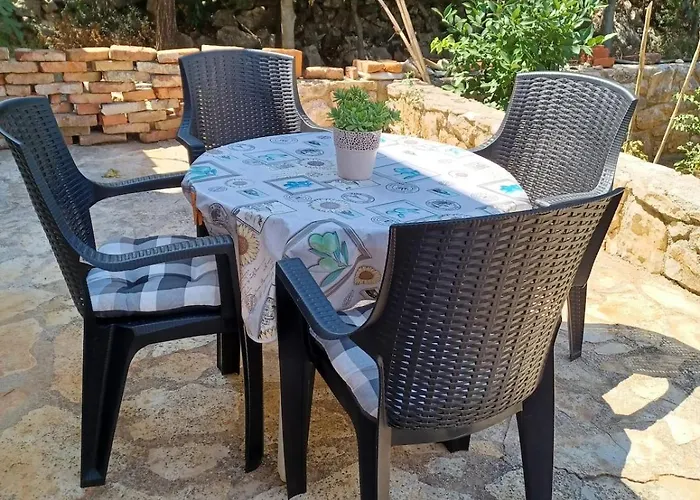 Kostela Vikendica Stankovci (Zadar)